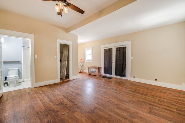 720 W Pecan Street, Coleman, TX 76834