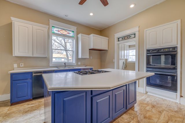 720 W Pecan Street, Coleman, TX 76834