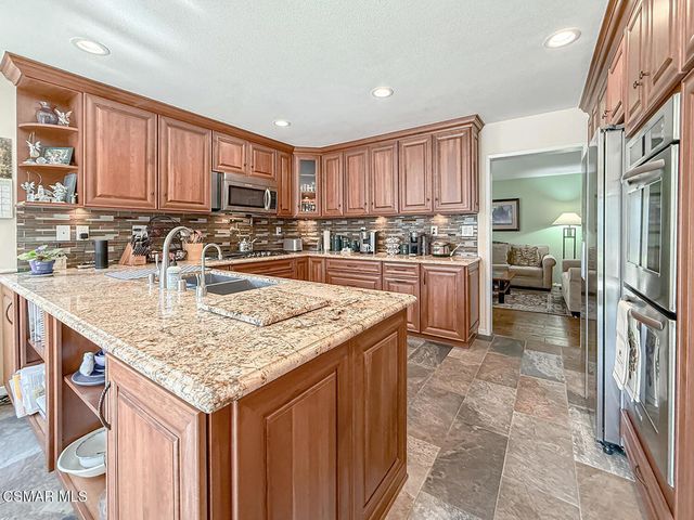 23571 Windom Street, West Hills, CA 91304