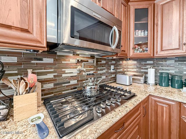 23571 Windom Street, West Hills, CA 91304