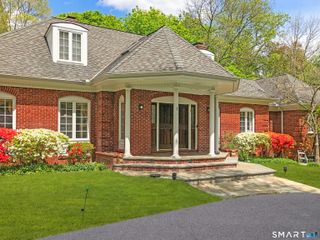 1 Megan Lane, Stamford, CT 06905