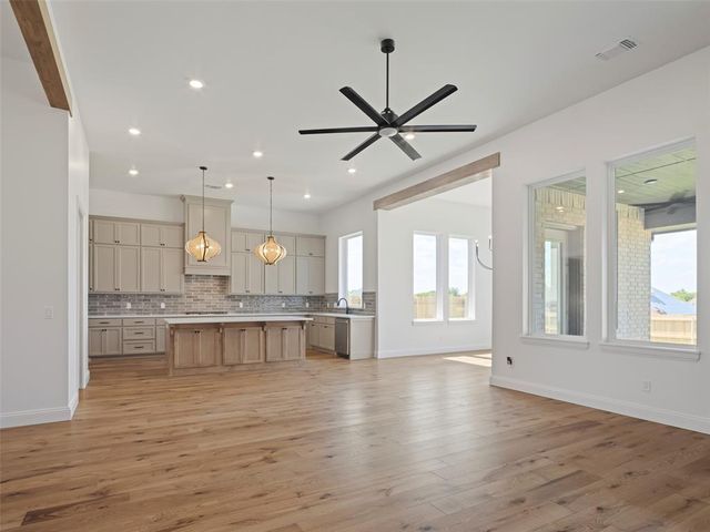 509 Rapids Way, Norman, OK 73071