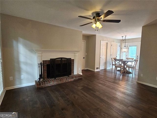 290 Oakmere Drive, Alpharetta, GA 30009