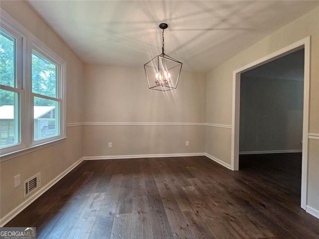 290 Oakmere Drive, Alpharetta, GA 30009