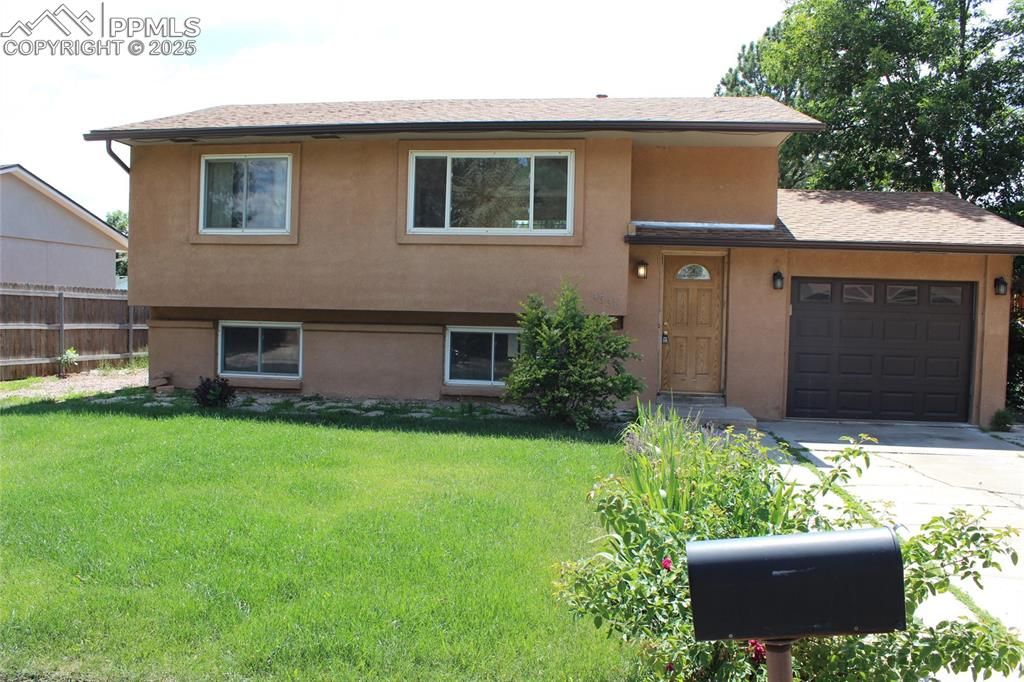 4530 Del Verde Drive, Colorado Springs, CO 80918