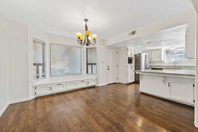 2125 Holt Avenue, Sanger, CA 93657