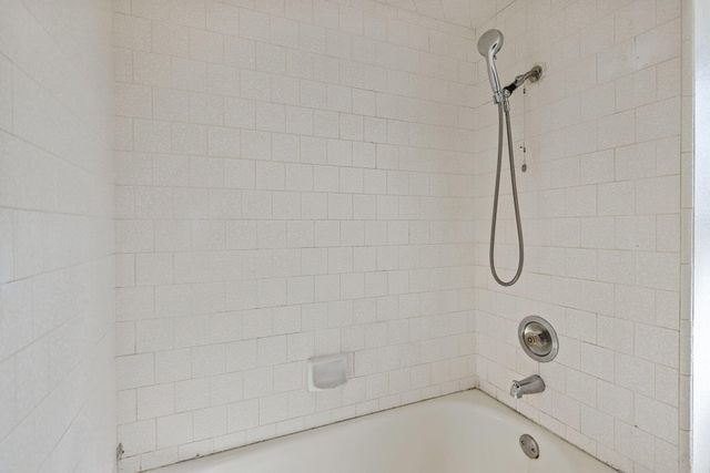 2125 Holt Avenue, Sanger, CA 93657