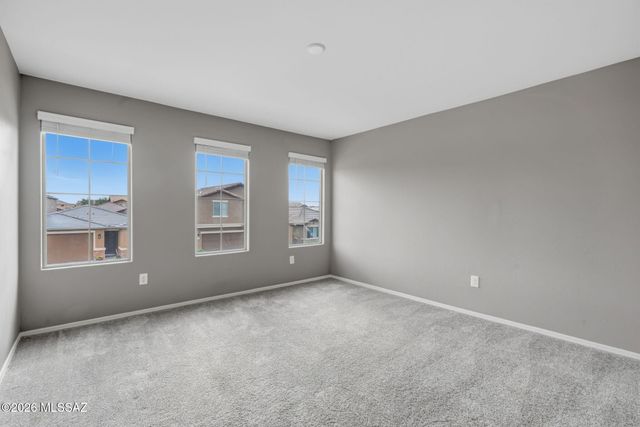 6693 E Via Arroyo Largo, Tucson, AZ 85756