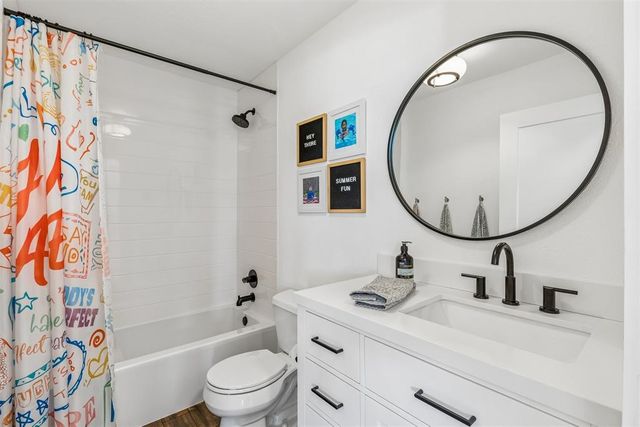 5658 NW Pioneer Circle, Norman, OK 73072