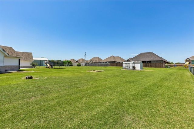 5658 NW Pioneer Circle, Norman, OK 73072