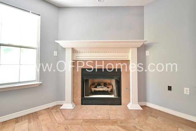 933 Scenic Oak Lane, Fort Walton Beach, FL 32547