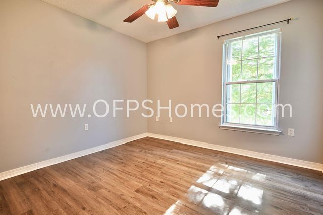 933 Scenic Oak Lane, Fort Walton Beach, FL 32547