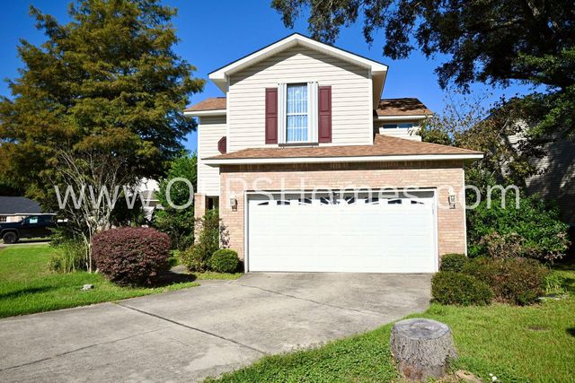 933 Scenic Oak Lane, Fort Walton Beach, FL 32547