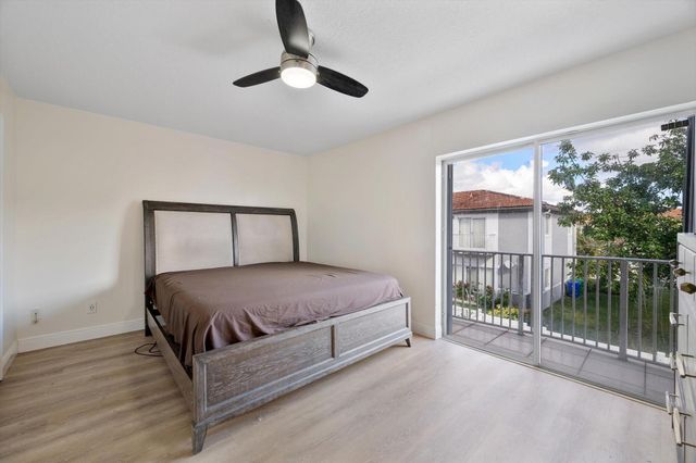 2851 SW 127th Way, Miramar, FL 33027