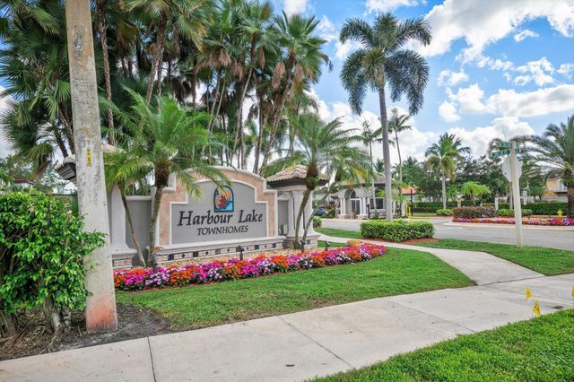 2851 SW 127th Way, Miramar, FL 33027