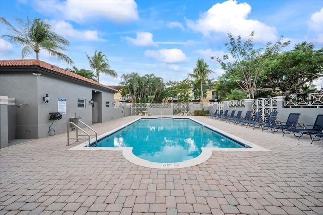 2851 SW 127th Way, Miramar, FL 33027