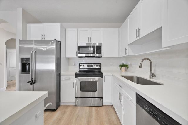 2851 SW 127th Way, Miramar, FL 33027