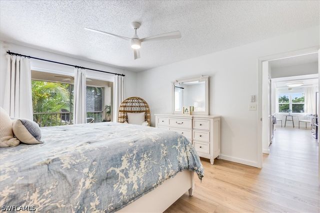 513 Club Side DR 1-513, Naples, FL 34110