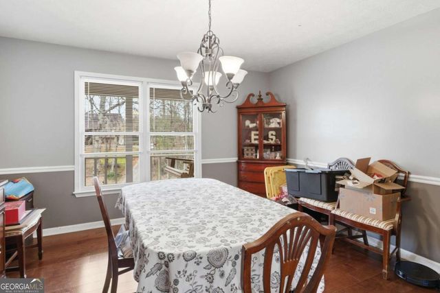 2215 Mills Wood Run, Canton, GA 30114