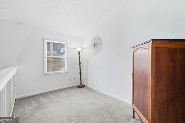 2215 Mills Wood Run, Canton, GA 30114