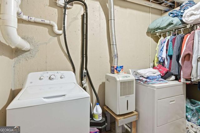 2215 Mills Wood Run, Canton, GA 30114