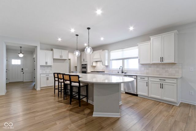 14940 Tiago Lane, Fishers, IN 46040