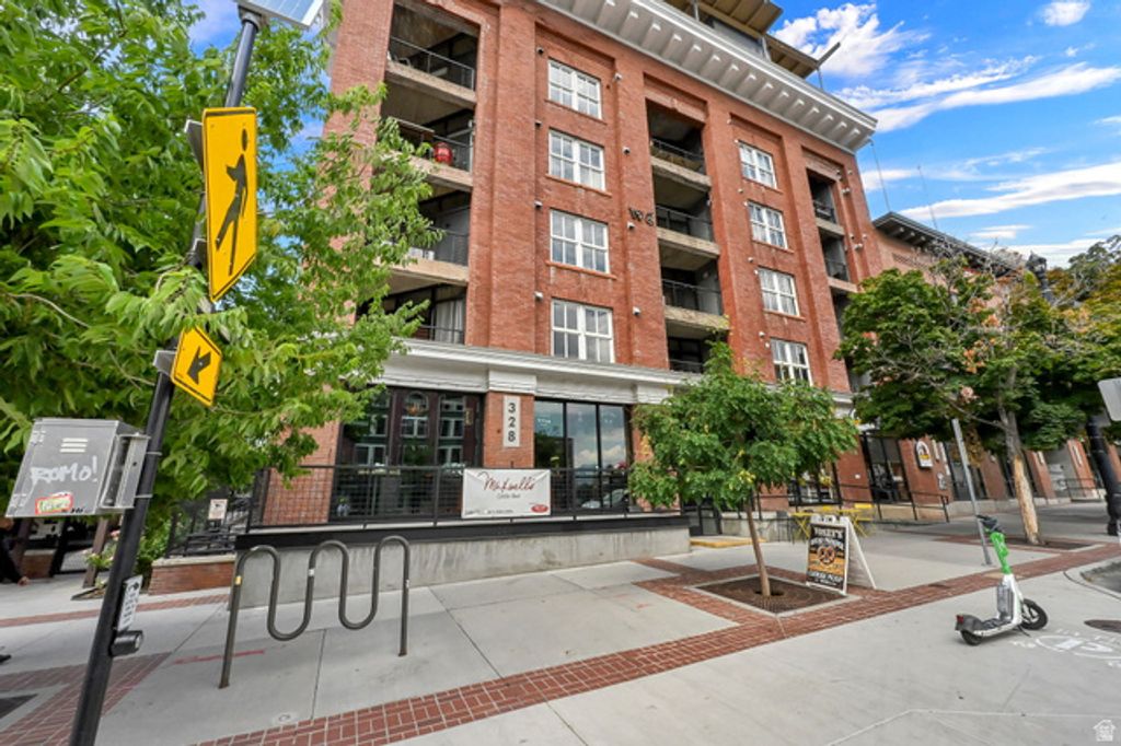 328 W 200 S #207, Salt Lake City, UT 84101 — photo 2