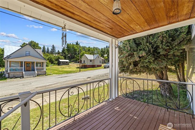 107 W Montana Avenue, Roslyn, WA 98941