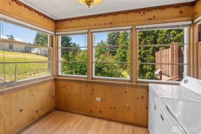 107 W Montana Avenue, Roslyn, WA 98941
