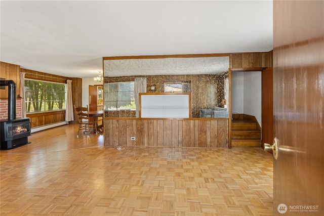 107 W Montana Avenue, Roslyn, WA 98941
