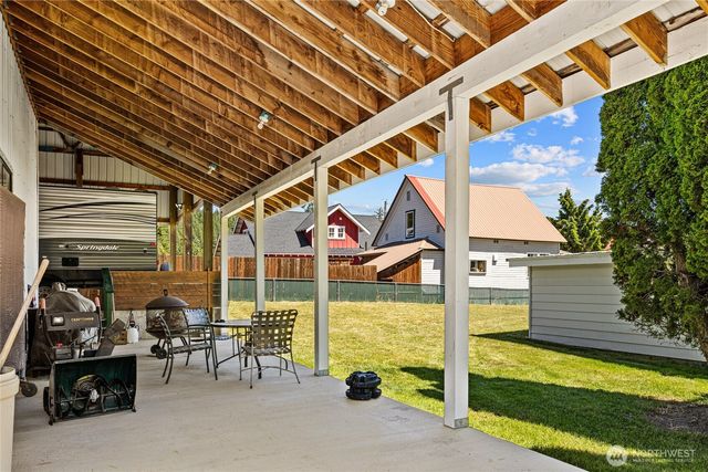 107 W Montana Avenue, Roslyn, WA 98941