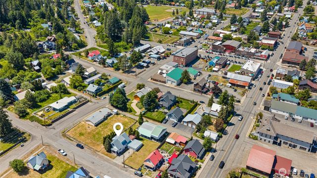 107 W Montana Avenue, Roslyn, WA 98941