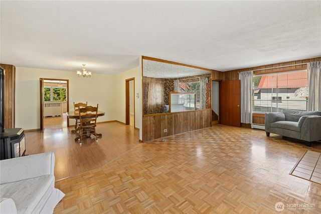 107 W Montana Avenue, Roslyn, WA 98941