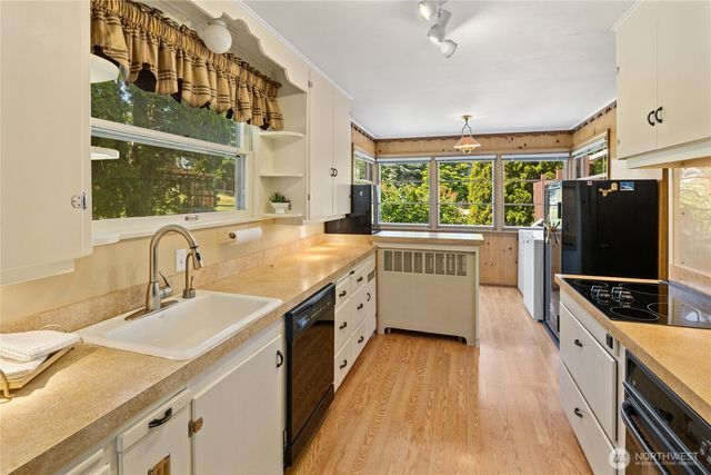 107 W Montana Avenue, Roslyn, WA 98941