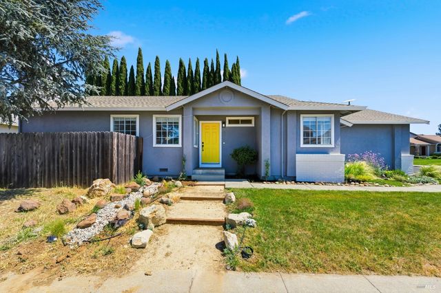 350 Jacaranda Dr, Suisun City, CA 94585