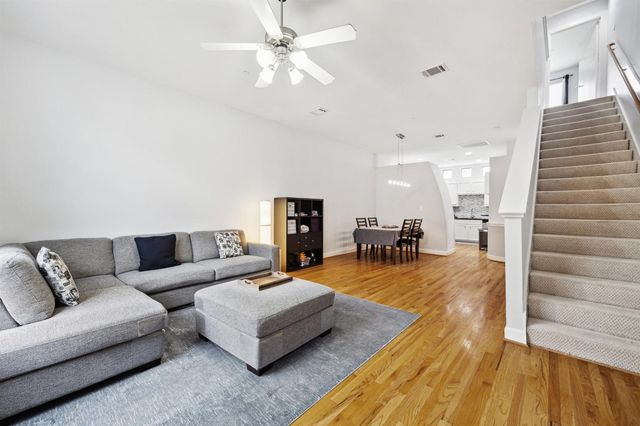 11315 Main Street 1401, Houston, TX 77025