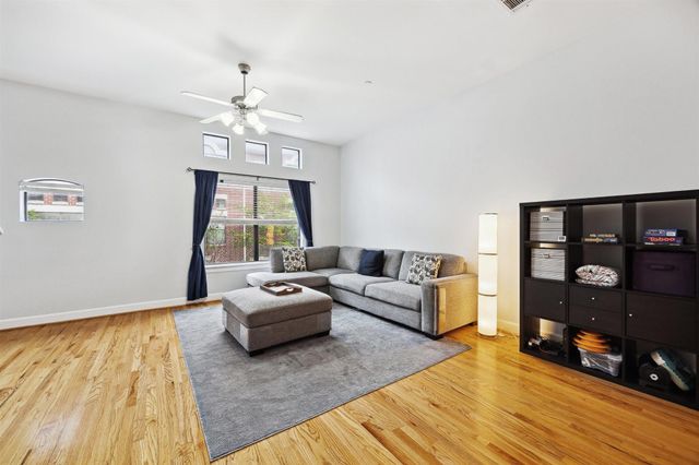 11315 Main Street 1401, Houston, TX 77025