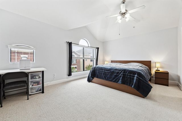 11315 Main Street 1401, Houston, TX 77025