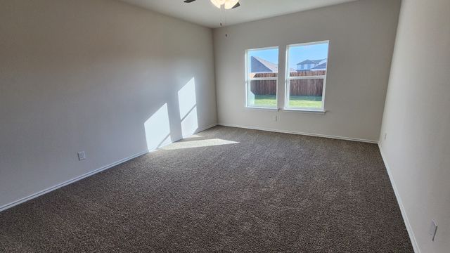 1214 Breezy Oak Drive, Nevada, TX 75173