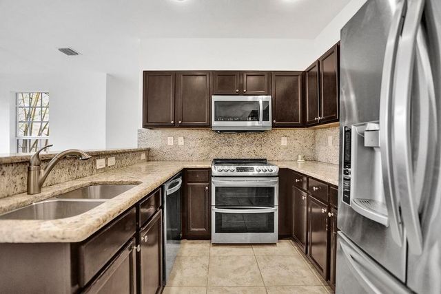 9081 SW 169th Path, Miami, FL 33196