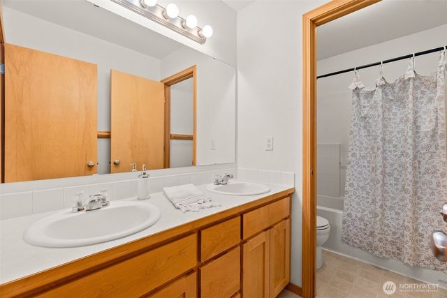 3129 Horse Haven Street SE, Olympia, WA 98501