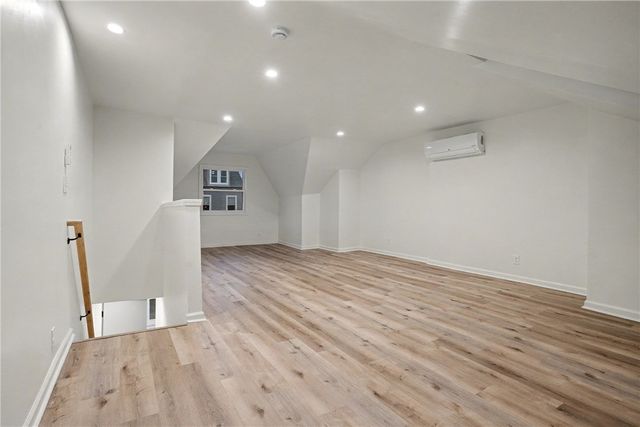 4562 Carroll, Bloomfield, PA 15224