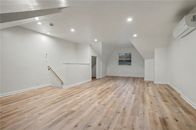 4562 Carroll, Bloomfield, PA 15224