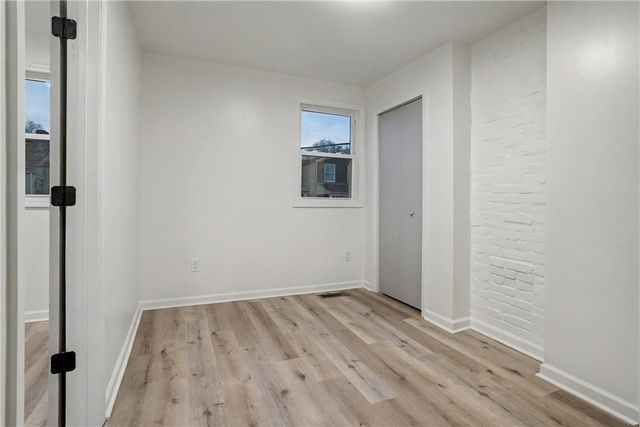 4562 Carroll, Bloomfield, PA 15224