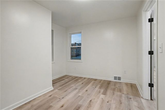 4562 Carroll, Bloomfield, PA 15224