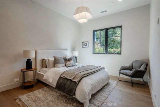 4118 N Wilkinson Avenue, Studio City, CA 91604