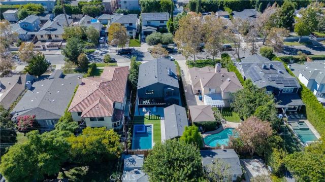 4118 N Wilkinson Avenue, Studio City, CA 91604