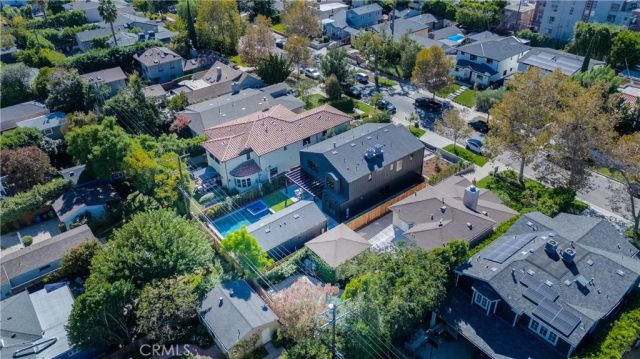 4118 N Wilkinson Avenue, Studio City, CA 91604