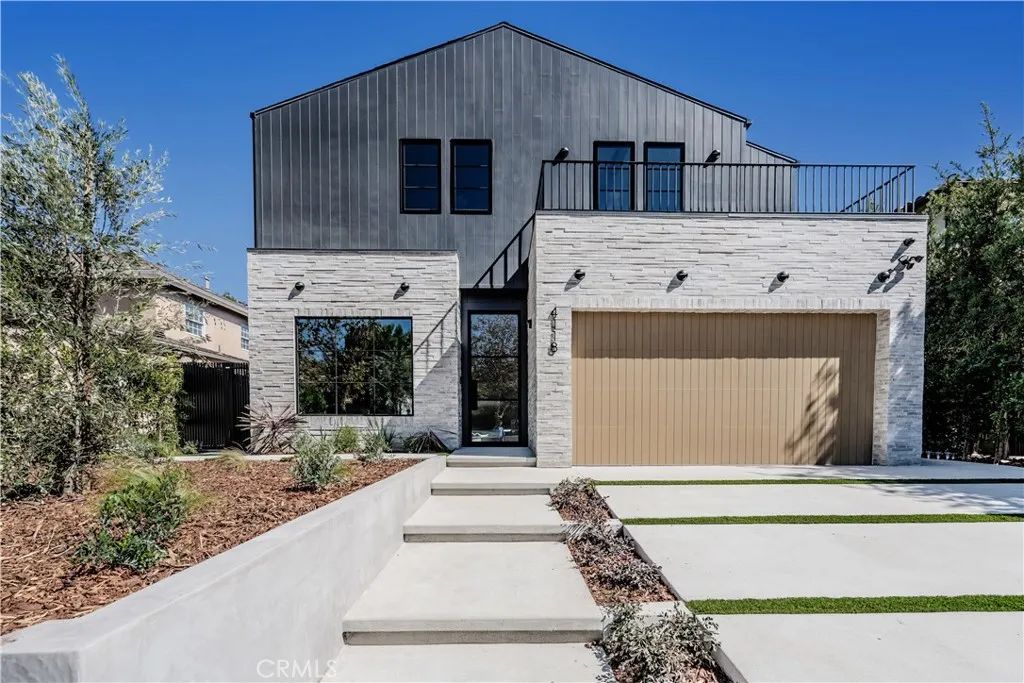 4118 N Wilkinson Avenue, Studio City, CA 91604