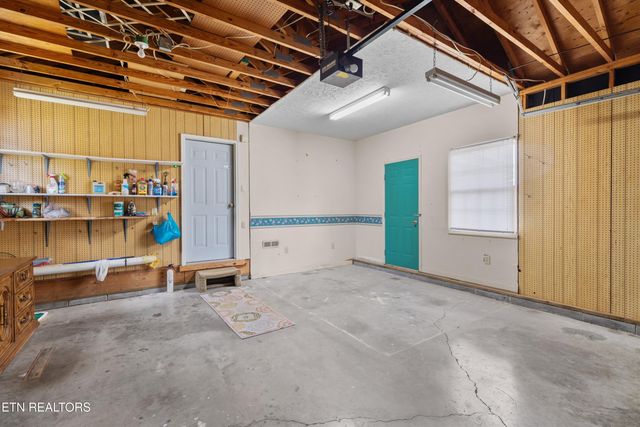 1010 Old Jacksboro Road Rd, New Tazewell, TN 37825